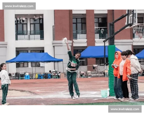 赛场花絮趣味多，选手们的场外生活也精彩！